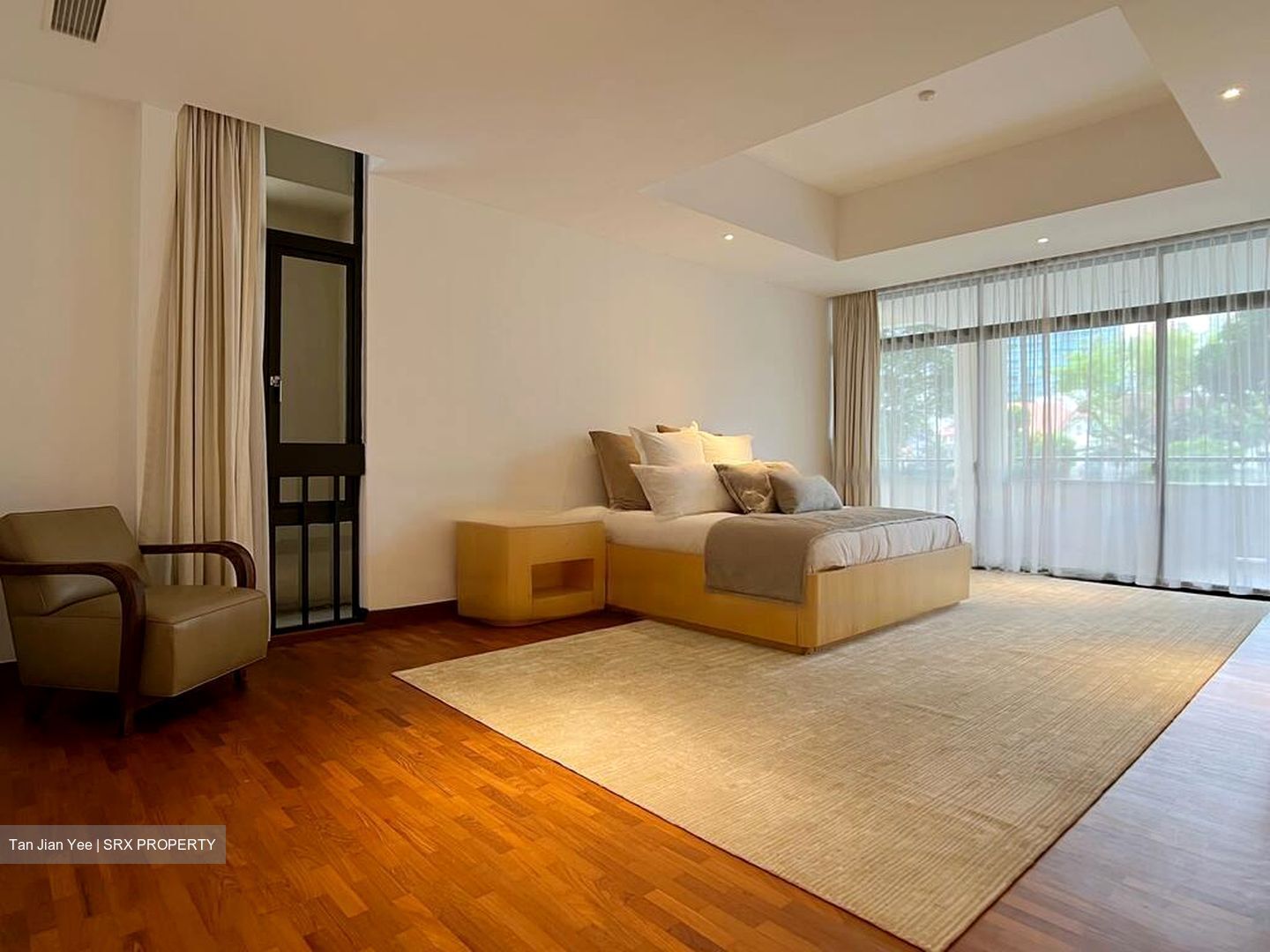 The Colonnade (D10), Condominium #536949711